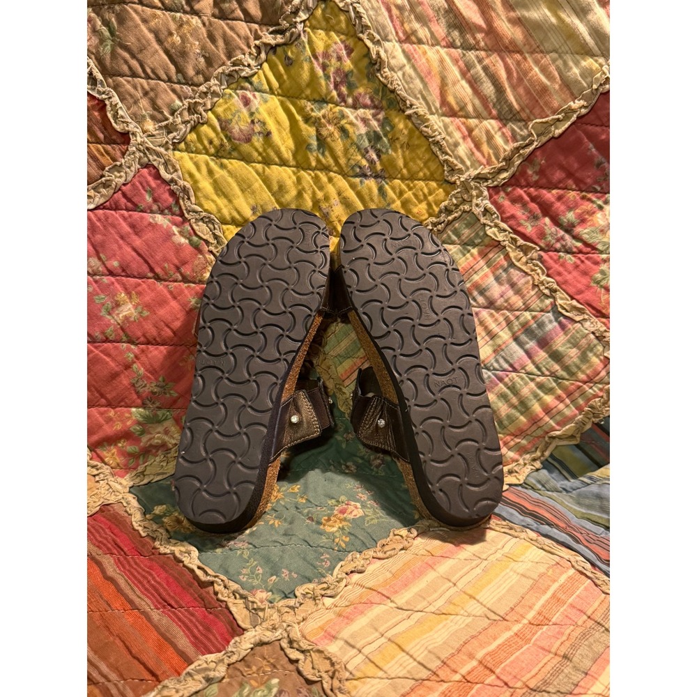 Sanuk Yoga Mat Flip Flop Sandals Cream Brown Gingham Womens 9 EUR 40